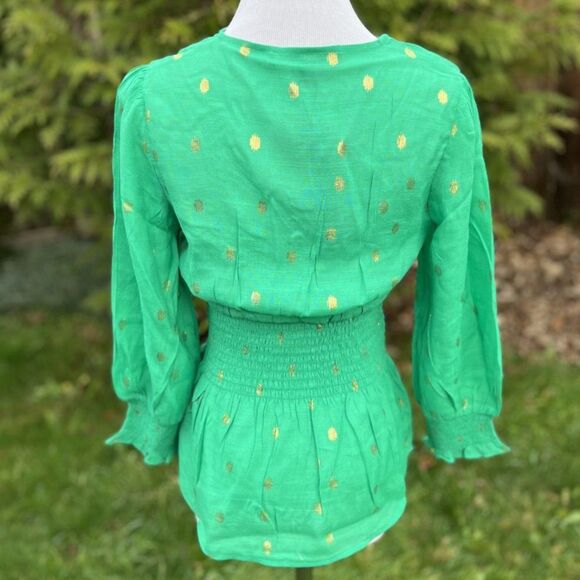 Harve Bernard Palm Green Blouse with Gold Foil – Size Small – NWT - Picture 4 of 10